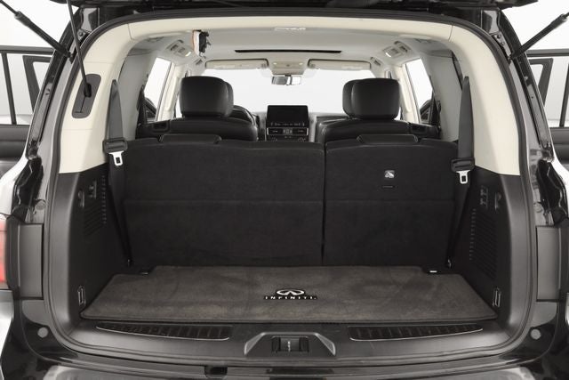 2022 INFINITI QX80 LUXE