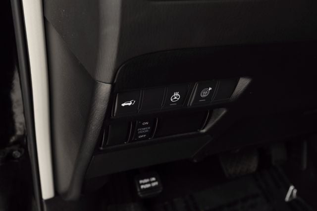 2022 INFINITI QX80 LUXE