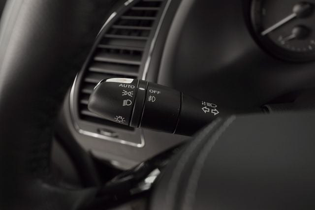 2023 INFINITI QX80 Sensory
