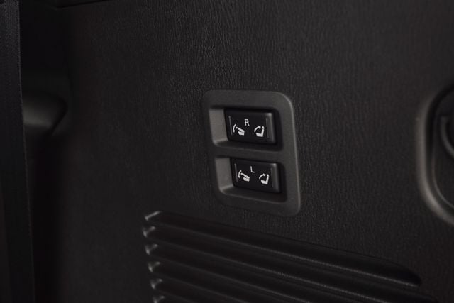 2023 INFINITI QX80 Sensory