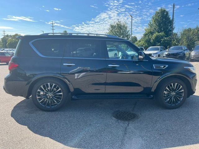 2021 INFINITI QX80 Premium Select