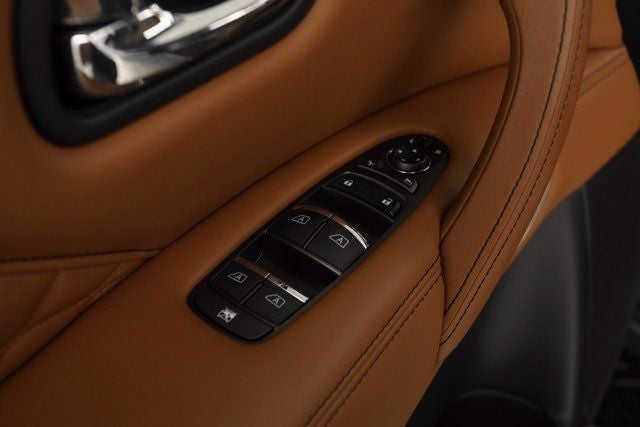 2023 INFINITI QX80 SENSORY