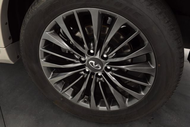 2023 INFINITI QX80 SENSORY