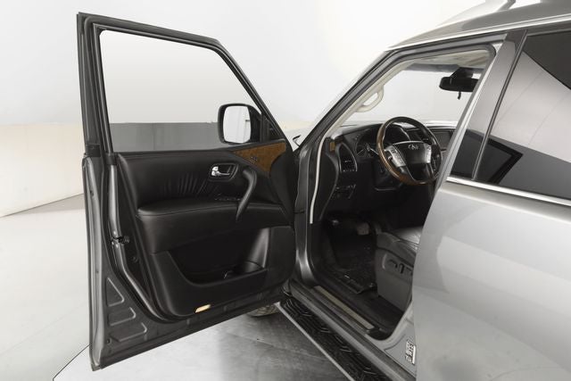 2016 INFINITI QX80 Base