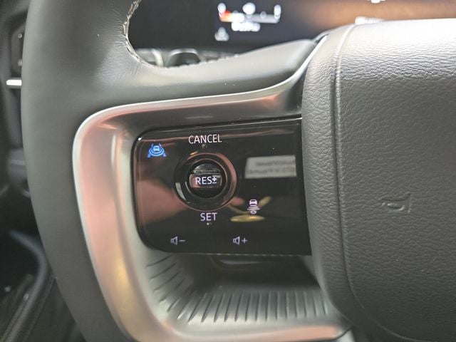 2025 INFINITI QX80 LUXE
