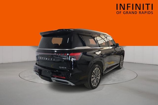 2025 INFINITI QX80 LUXE