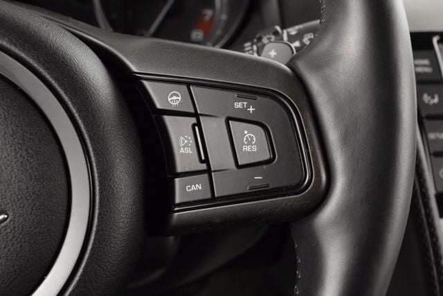 2014 Jaguar F-TYPE Base