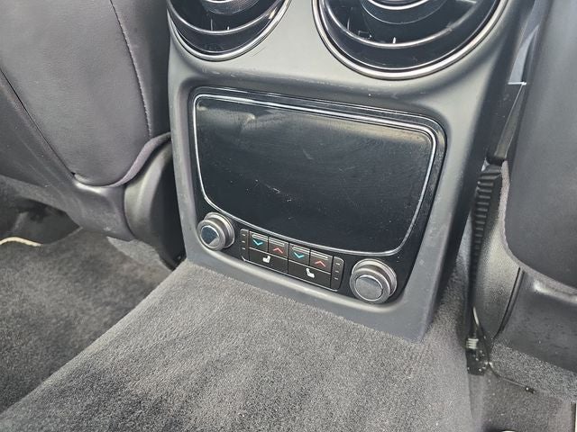 2013 Jaguar XJ Base