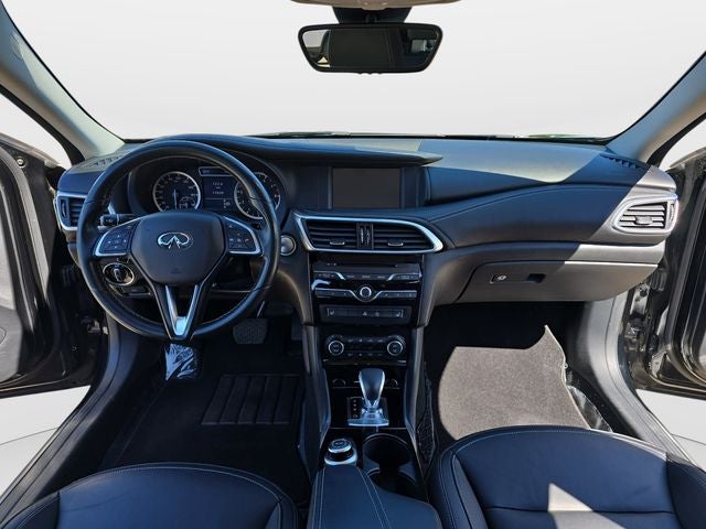 2018 INFINITI QX30 Premium