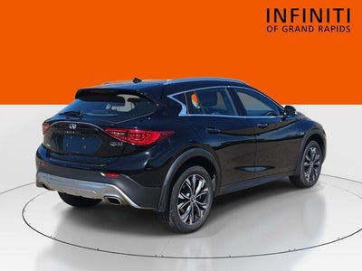 2018 INFINITI QX30 Premium