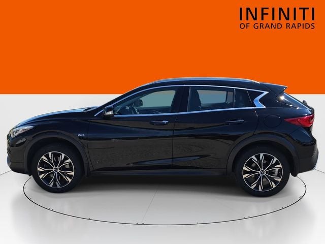 2018 INFINITI QX30 Premium