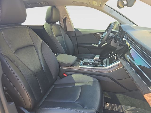 2020 Audi Q8 55 Premium Plus quattro