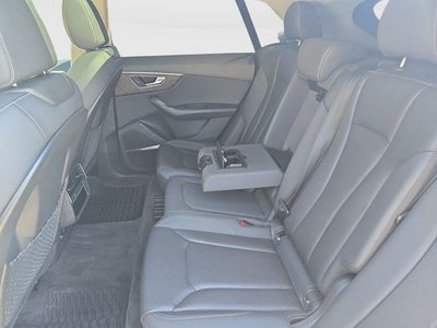 2020 Audi Q8 55 Premium Plus quattro