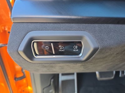 2022 Lamborghini Urus Pearl Capsule